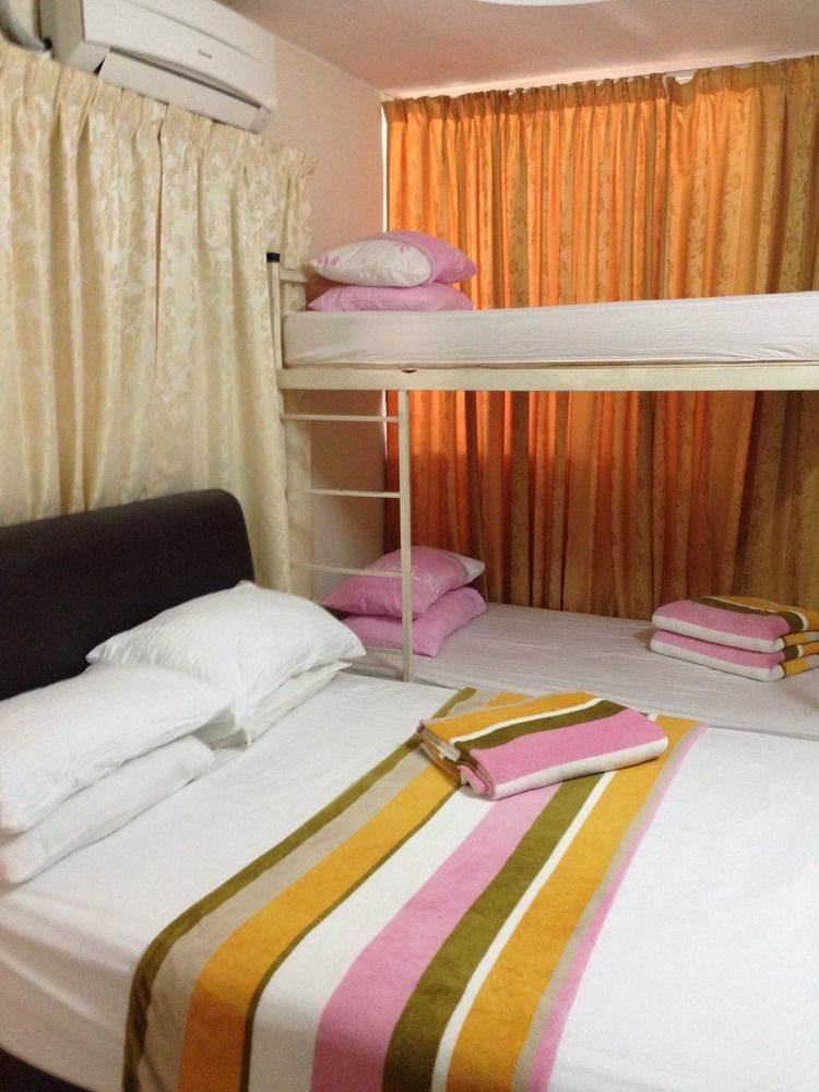 Rasa Motel Batu Ferringhi Extérieur photo