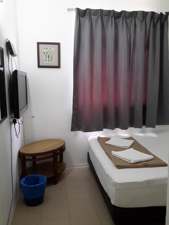 Rasa Motel Batu Ferringhi Extérieur photo