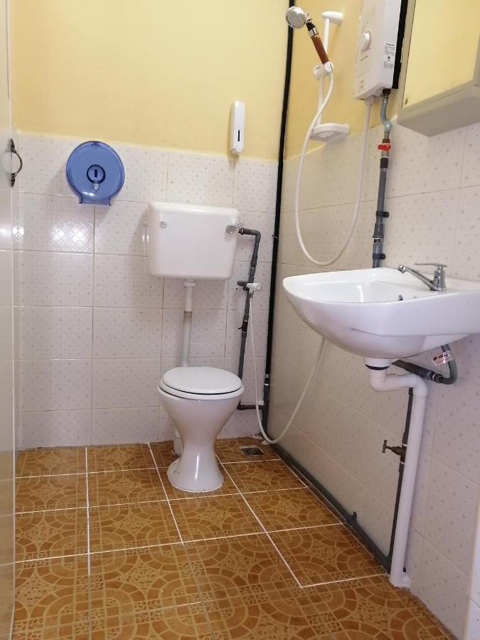 Rasa Motel Batu Ferringhi Extérieur photo